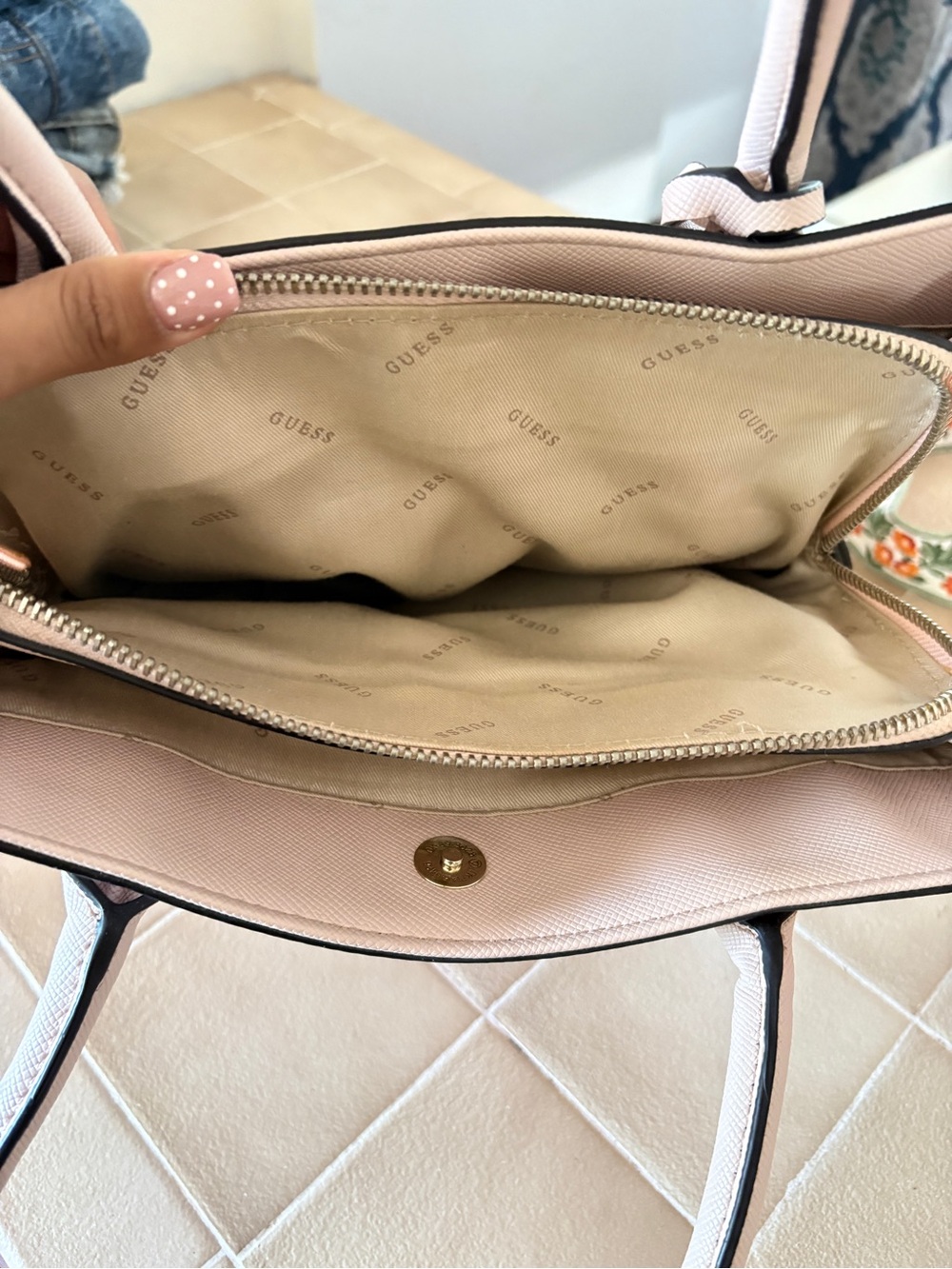 GUESS Blush Pink Saffiano Tote with Coin Pouch - Picture 7 of 7